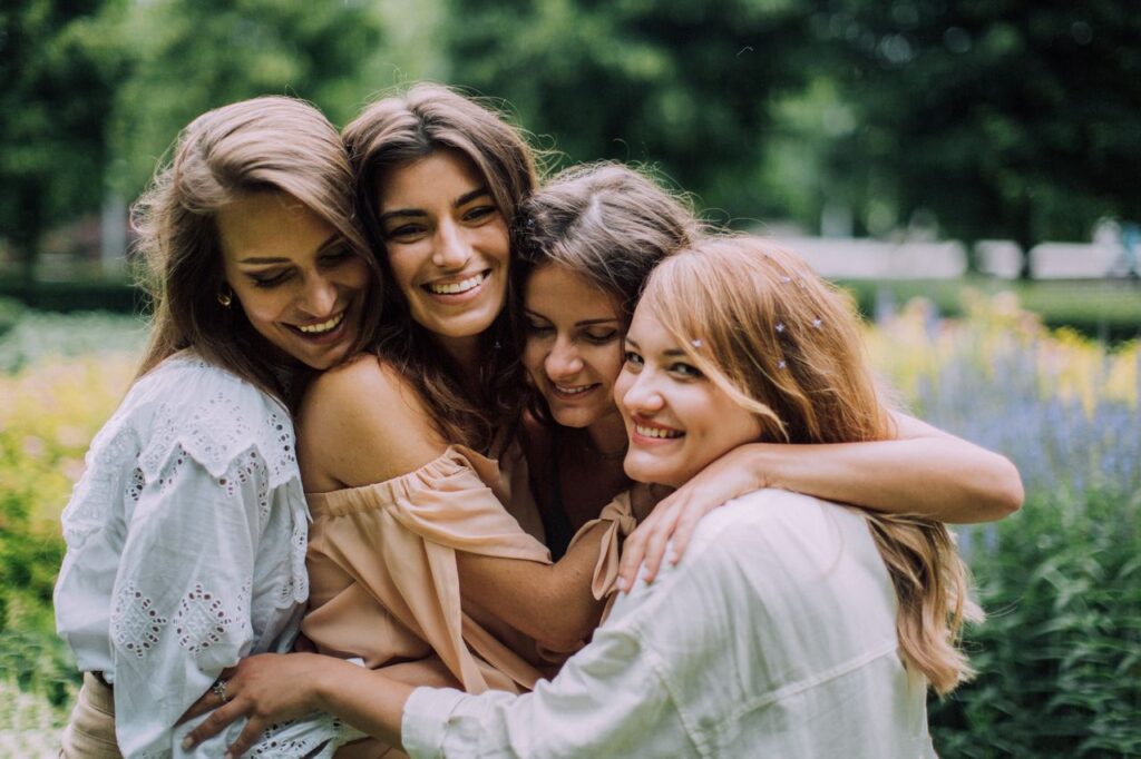 Femmes ensemble