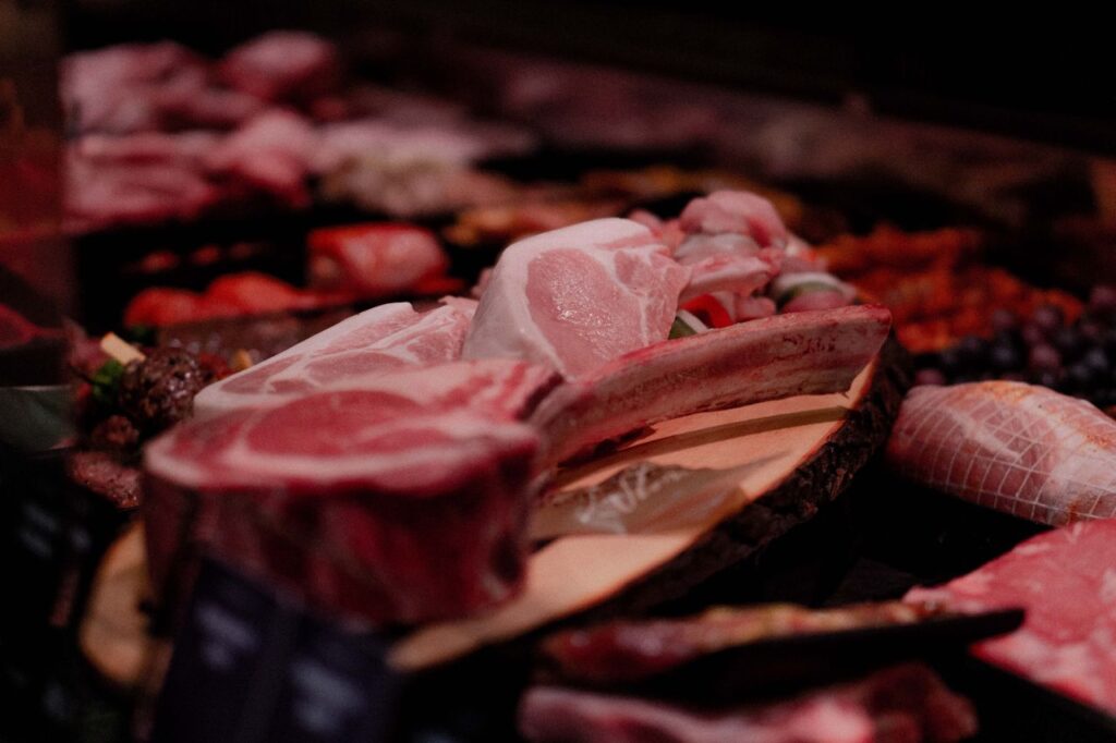 Protéines et viande crue